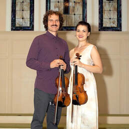 Picture of violinists